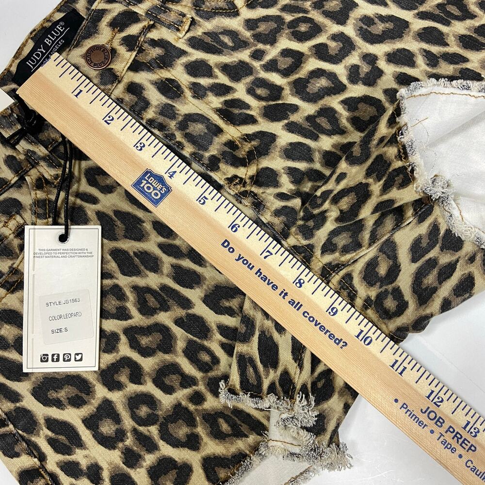 Judy Blue Leopard Animal Print Short Size Small New With Tag - Picture 7 of 7